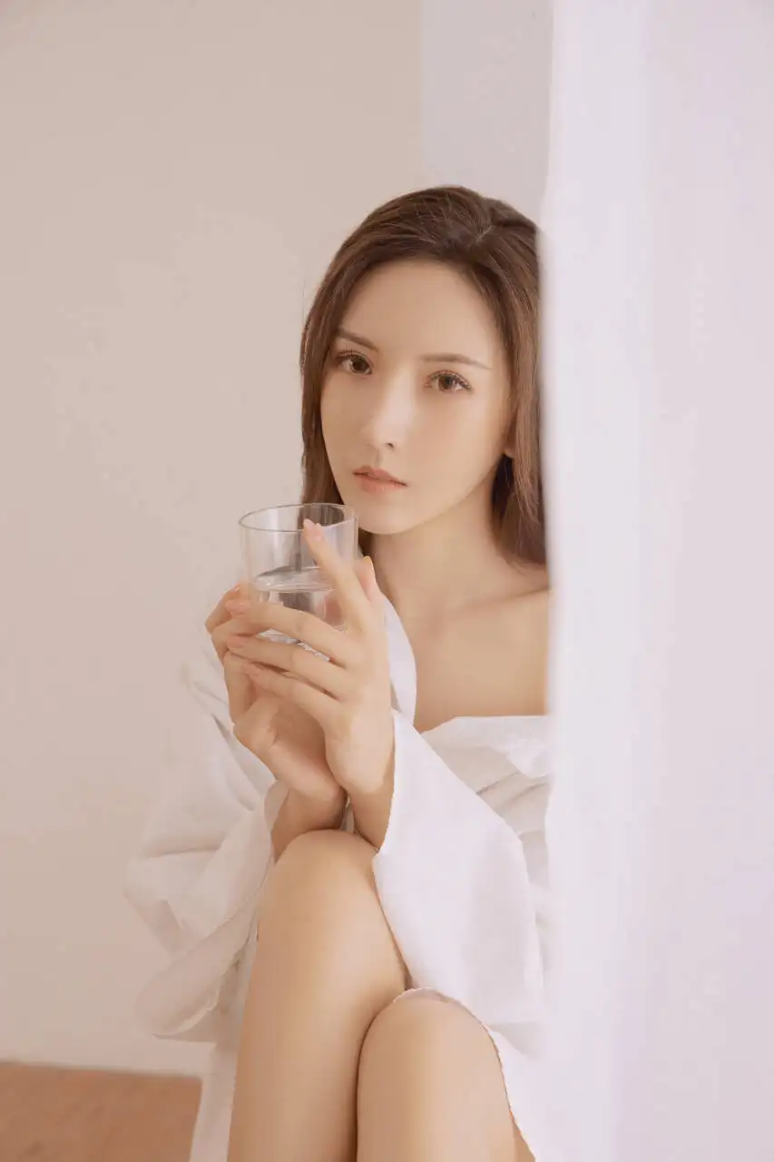 象山贵阳私人伴游幼师费费子