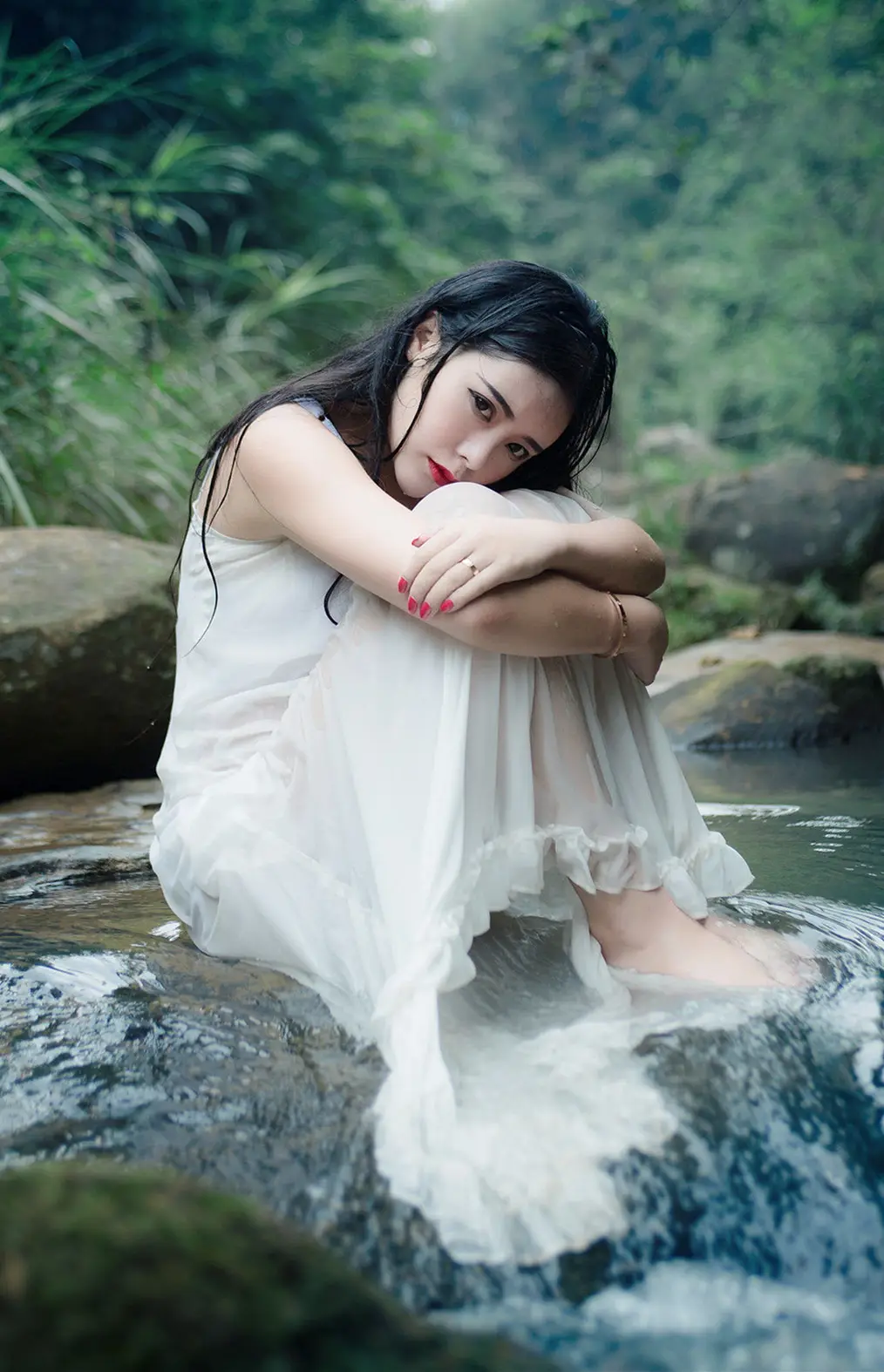 象山郑州高端私人伴游小野梨子